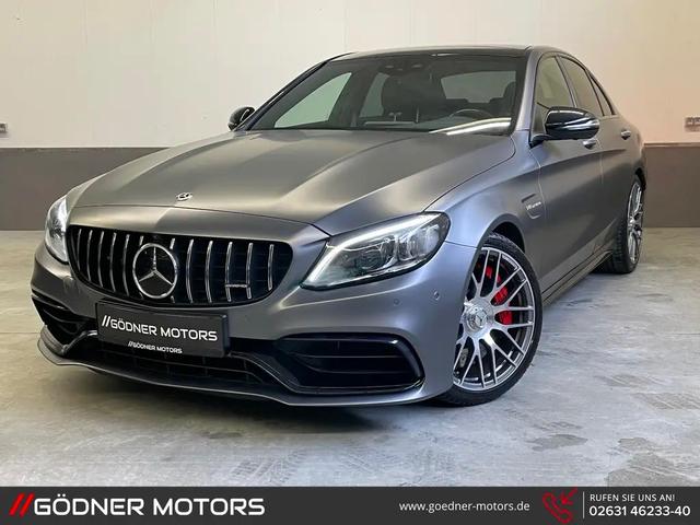 Mercedes Benz
