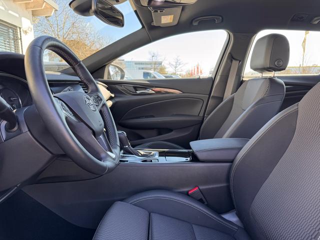 Opel Insignia Sports Tourer Elegance 2.0 SHT 
