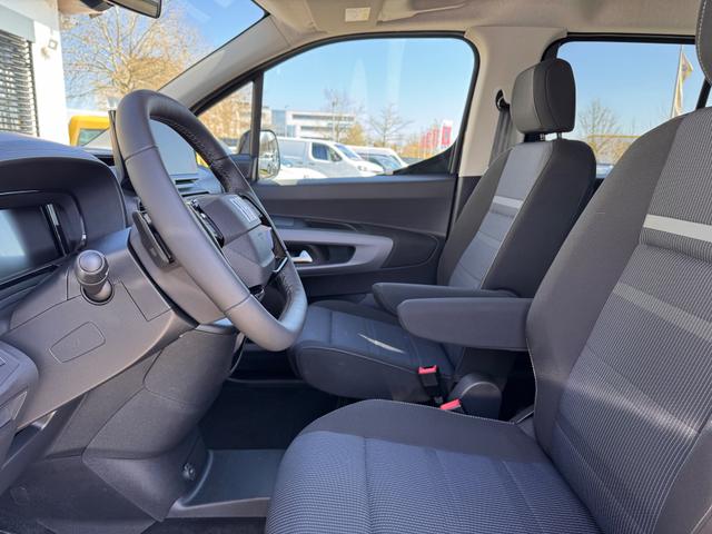 Fiat Doblo Maxi 1.5 D Automatik *7-Sitzer, Navi, LED 