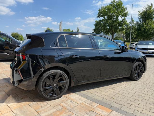 Opel Astra 1.2 Turbo GS Line 