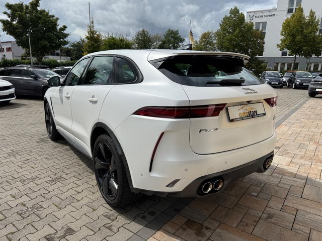 Jaguar F-Pace P550 SVR AWD 