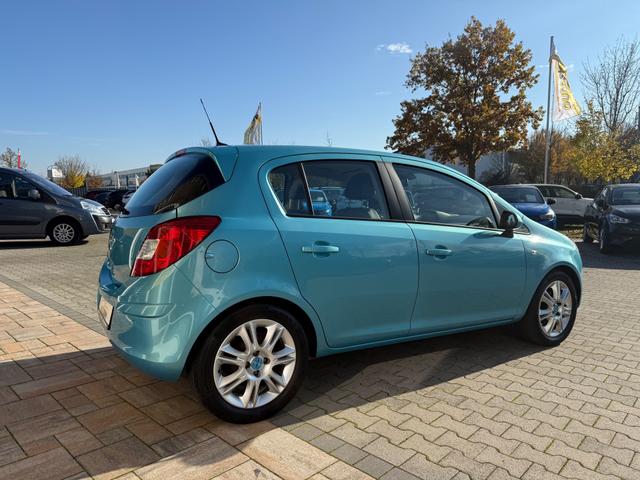 Opel Corsa D 1.4 Innovation 