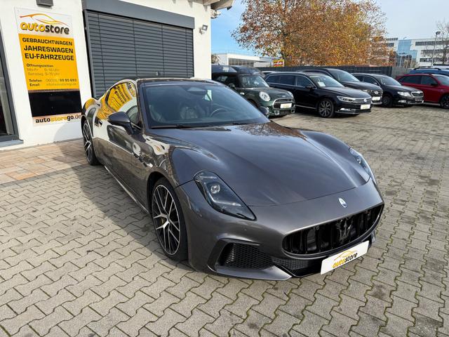 Maserati Granturismo 3.0 V6 Trofeo AWD 