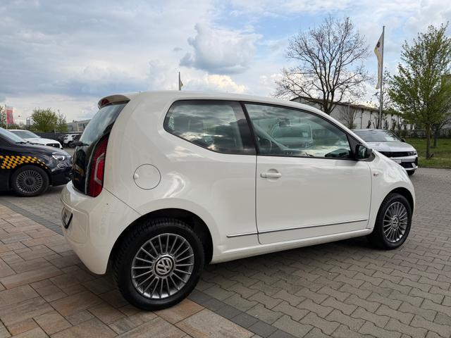 Volkswagen up! 1.0 cheer 