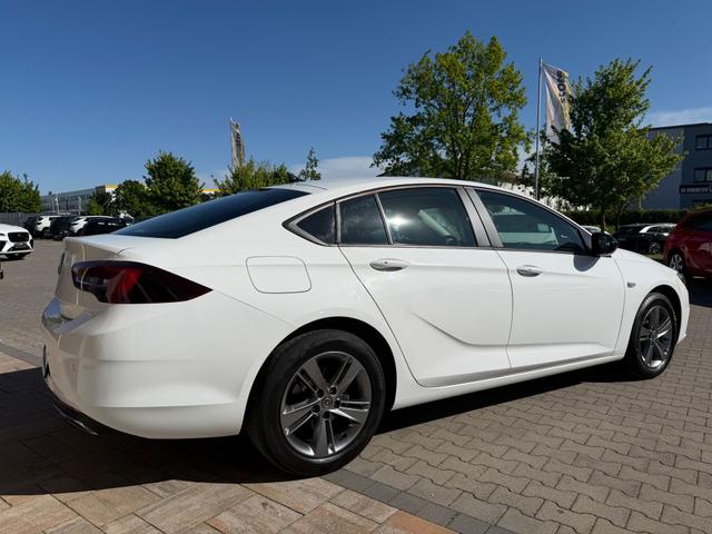 Opel Insignia 2.0 CDTI Business Edition 