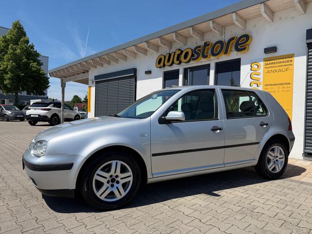 Volkswagen Golf - 1.6 Special