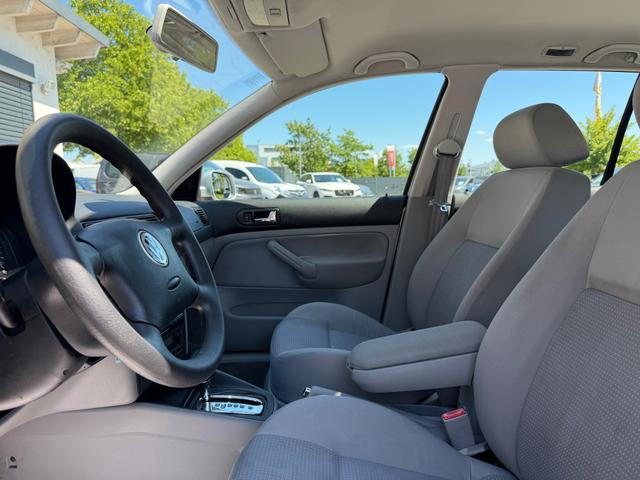 Volkswagen Golf 1.6 Special 