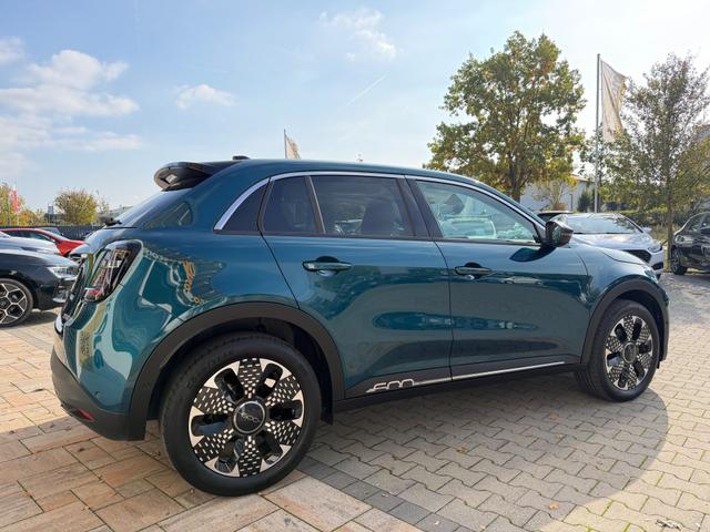 Fiat 600 1.2 Hybrid 100 kW La Prima 