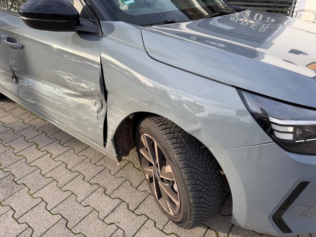 Opel Corsa F 1.2 Turbo GS 