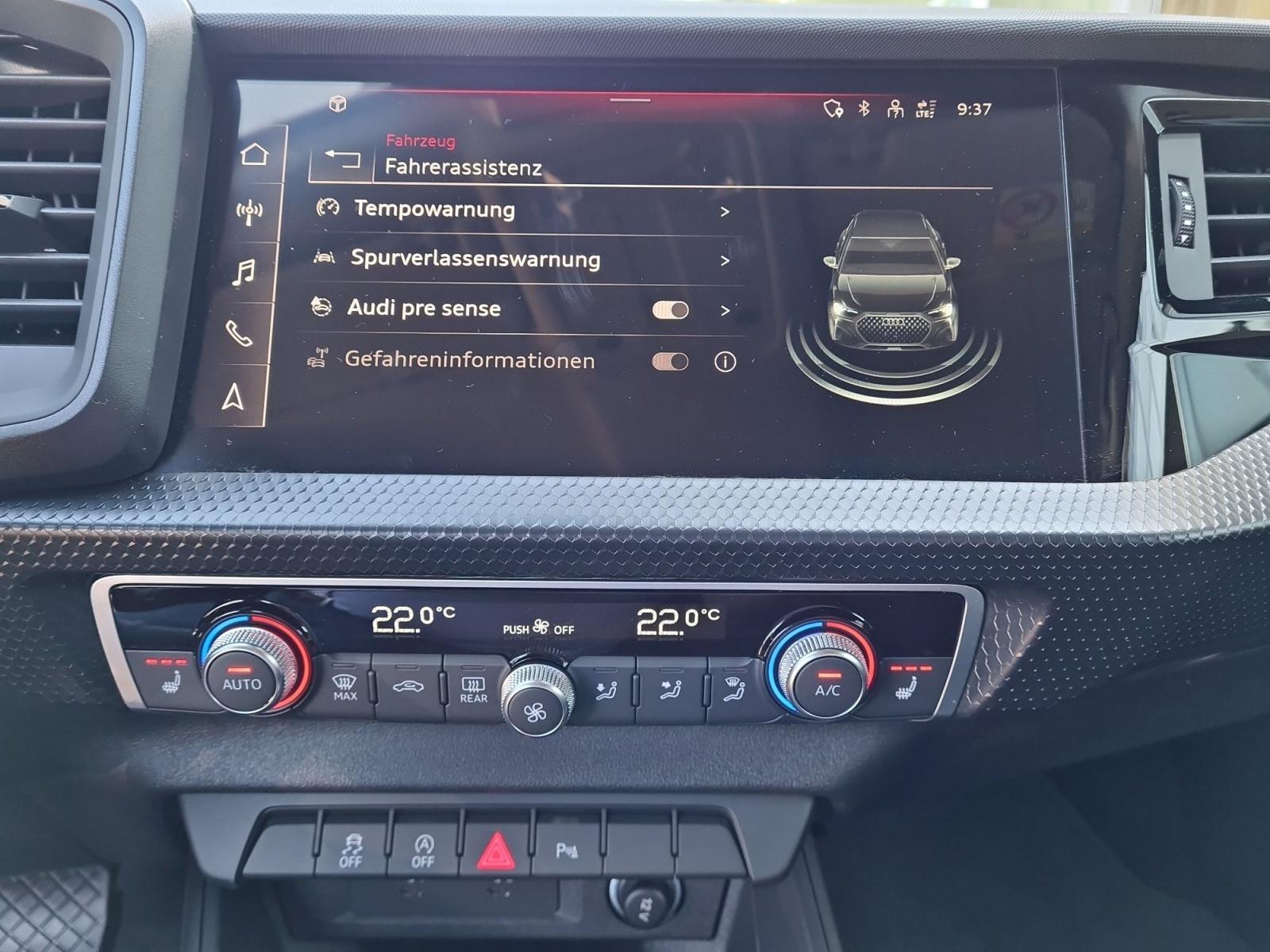 Audi A1 30 basis TFSI Allstreet S-tronic vorNavi Smartphone
