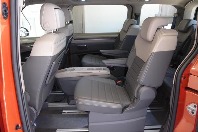 Volkswagen T7 Multivan Style AHK HeadUp AreaView StHeiz DCC 