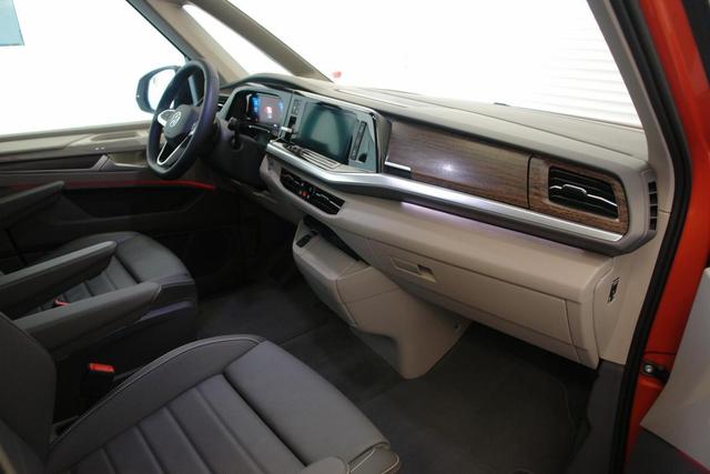 Volkswagen T7 Multivan Style AHK HeadUp AreaView StHeiz DCC 