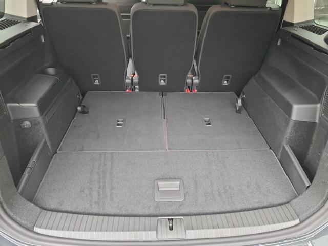 Volkswagen Touran Comfortline BMT/Start-Stopp 1.5TSI DSG AHK Navi LED 7Sitz 