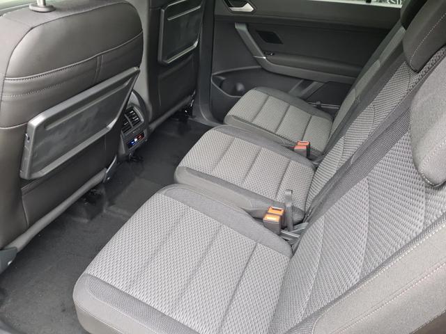 Volkswagen Touran Comfortline BMT/Start-Stopp 1.5TSI DSG AHK Navi LED 7Sitz 