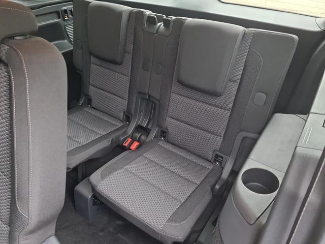 Volkswagen Touran Comfortline BMT/Start-Stopp 1.5TSI DSG AHK Navi LED 7Sitz 