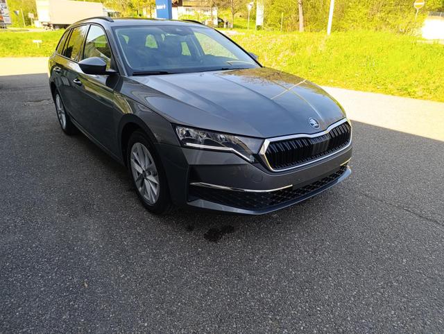 Skoda Octavia Combi 1.5 TSI mHEV 110 kW Selection DSG Navi RFK 