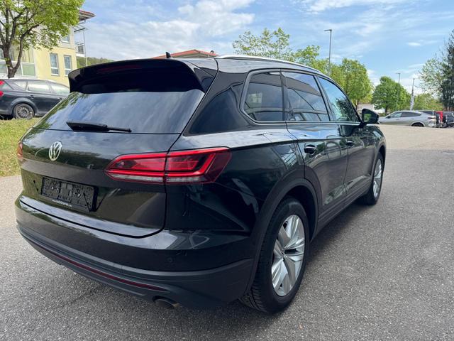 Volkswagen Touareg Basis 4Motion 3.0 V6 AHK RFK ACC NAVI 