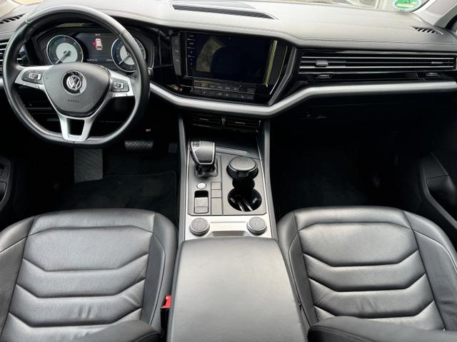 Volkswagen Touareg Basis 4Motion 3.0 V6 AHK RFK ACC NAVI 