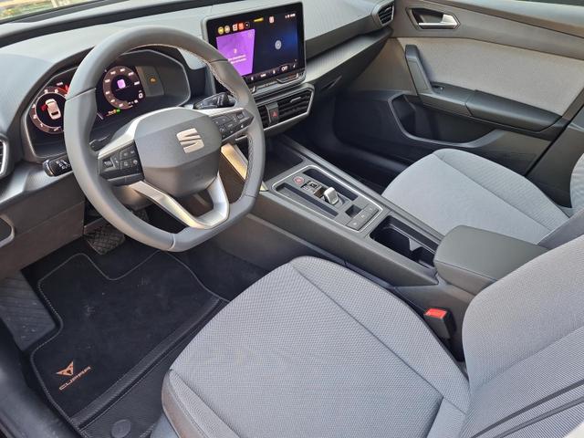 Seat Leon Sportstourer 1.5 eTSI 110 kW Style ST 1.5eTSI DSG Winter FullLink Kamera 