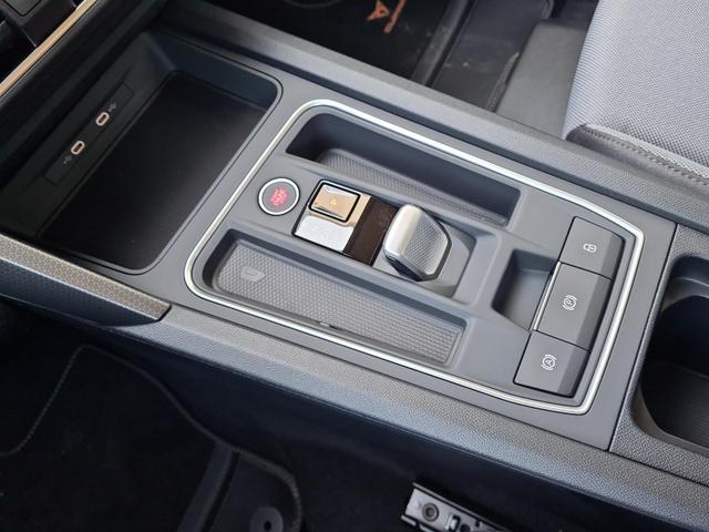 Seat Leon Sportstourer 1.5 eTSI 110 kW Style ST 1.5eTSI DSG Winter FullLink Kamera 