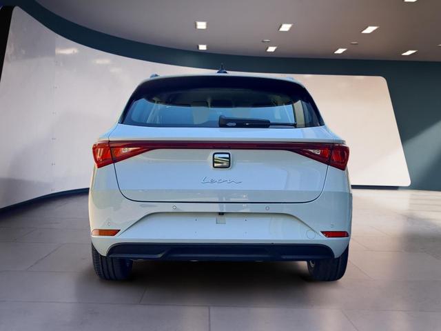 Seat Leon Sportstourer 1.5 eTSI 110 kW Style ST 1.5eTSI DSG Winter FullLink Kamera 