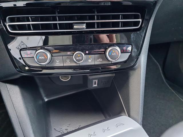 Opel Mokka Elegance FL Edition SHZ+LHZ App 17"Alu DAB LED 