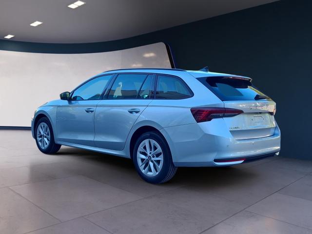 Skoda Octavia Combi 1.5 TSI mHEV 110 kW Selection DSG pACC RFK 17" 