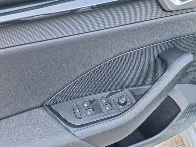 Skoda Octavia Combi 1.5 TSI mHEV 110 kW Selection DSG pACC RFK 17" 