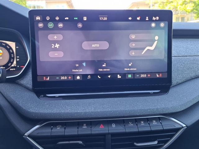 Skoda Octavia Combi 1.5 TSI mHEV 110 kW Selection DSG Navi RFK 