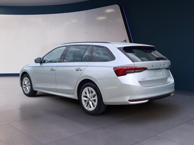 Skoda Octavia Combi 1.5 TSI mHEV 110 kW Selection DSG pACC RFK 17" 