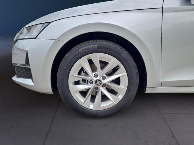 Skoda Octavia Combi 1.5 TSI mHEV 110 kW Selection DSG pACC RFK 17" 