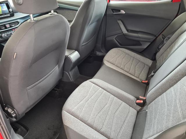 Seat Arona Xperience 1.0TSI DAB LED FullLink ParkLenk 