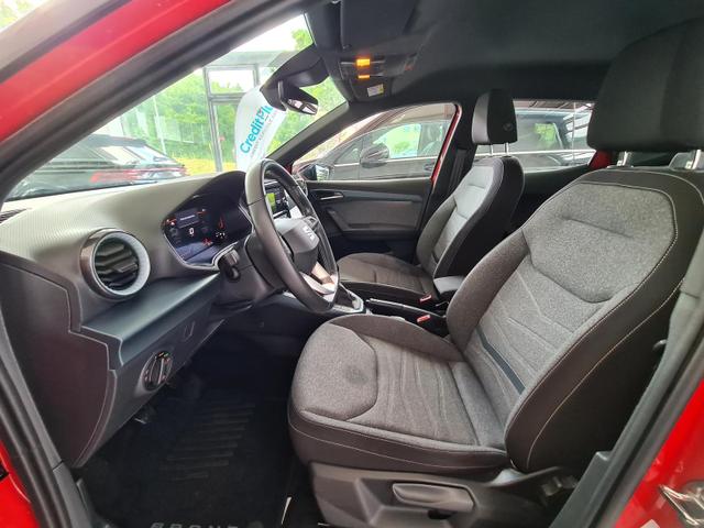 Seat Arona Xperience 1.0TSI DAB LED FullLink ParkLenk 
