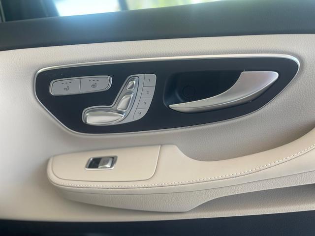Mercedes-Benz V-Klasse V 300 d lang 4MATIC EXCLUSIVE (447.813) 300d Luxury-Seat 