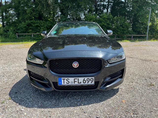 Jaguar XE Ingenium Edition 2.0 Diesel R-Sport 5-Türer AHK Navi App Connect 