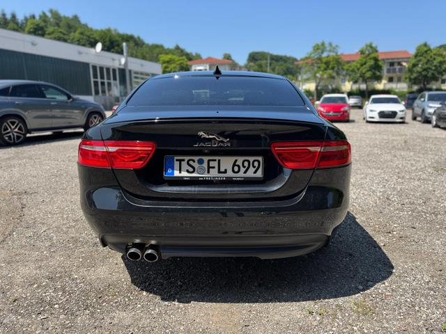 Jaguar XE Ingenium Edition 2.0 Diesel R-Sport 5-Türer AHK Navi App Connect 