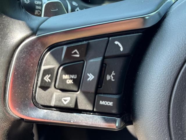 Jaguar XE Ingenium Edition 2.0 Diesel R-Sport 5-Türer AHK Navi App Connect 