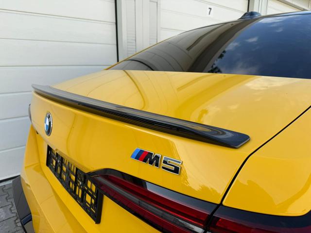 BMW M5 Basis Lim. KERAMIK CARBON Ultimate VOLLAUSSTATTUNG! 