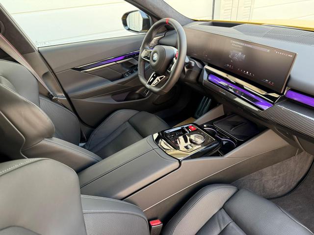 BMW M5 Basis Lim. KERAMIK CARBON Ultimate VOLLAUSSTATTUNG! 