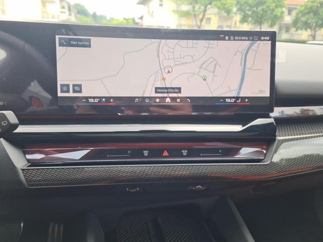 BMW M5 Basis Touring AHK DrivAssistPRO Comfort ParkPro FFC 