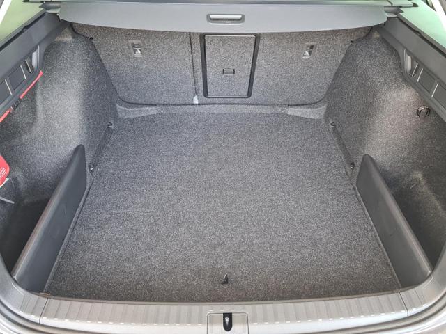 Skoda Octavia Combi 1.5 TSI mHEV 110 kW Selection DSG LED beheizWSS+Lenk 