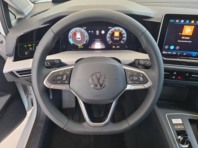 Volkswagen Golf Variant 1.5 eTSI 110 kW Life DSG LED DAB Winter 