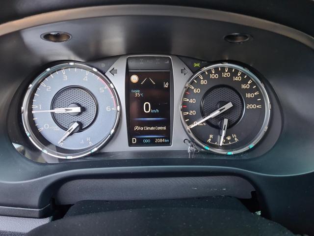 Toyota Hilux Double Cab Comfort 4x4 2.4D DoubleCab AHK RSA PCS LDA 