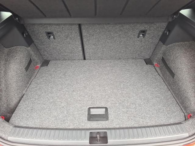 Seat Arona Xperience 1.0TSI DAB LED FullLink ParkLenk 