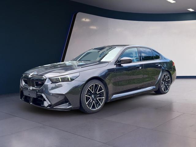 BMW M5 - Basis Lim. AHK M Drive FFC DrivAssistPro ParkPro