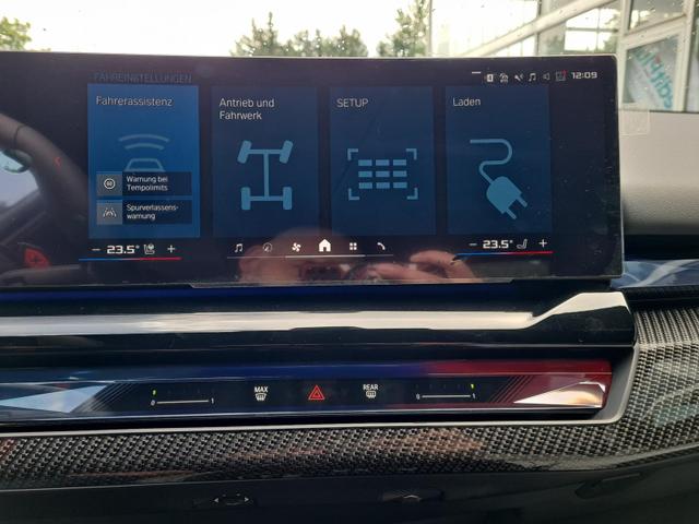 BMW M5 Basis Lim. AHK M Drive FFC DrivAssistPro ParkPro 