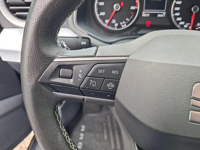 Seat Arona Style 1.0 TSI LED Navi FullLInk PDC 