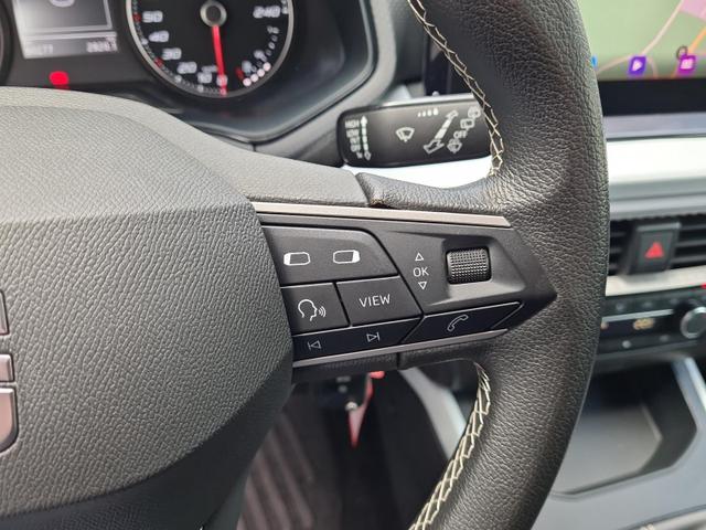 Seat Arona Style 1.0 TSI LED Navi FullLInk PDC 