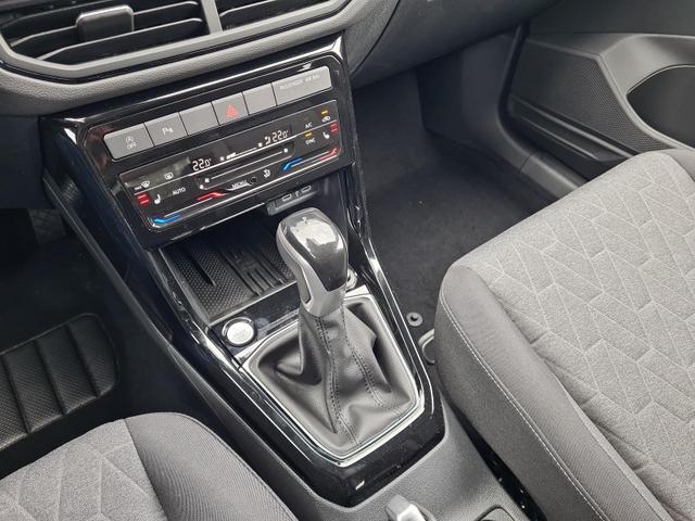 Volkswagen T-Cross 1.0 TSI 85 kW Life DSG AHK R2D Kamera IQ.Drive 