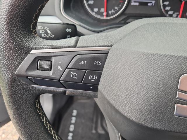 Seat Arona Style 1.0 TSI LED Navi FullLInk PDC 